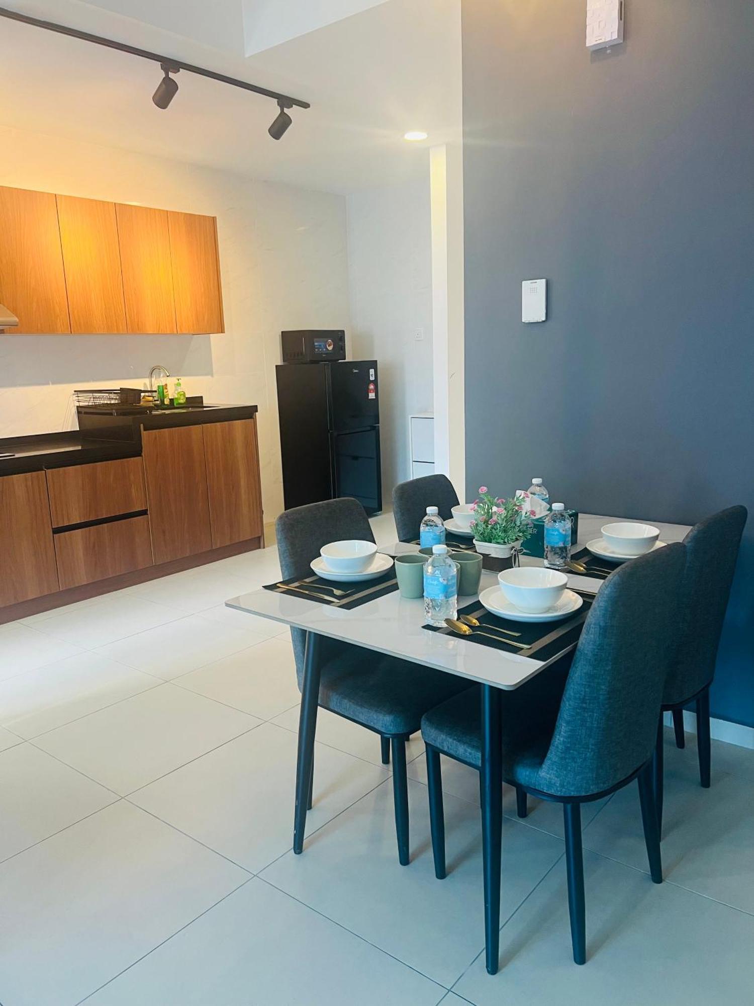 Reizz Residence By D'Amour กัวลาลัมเปอร์ ภายนอก รูปภาพ