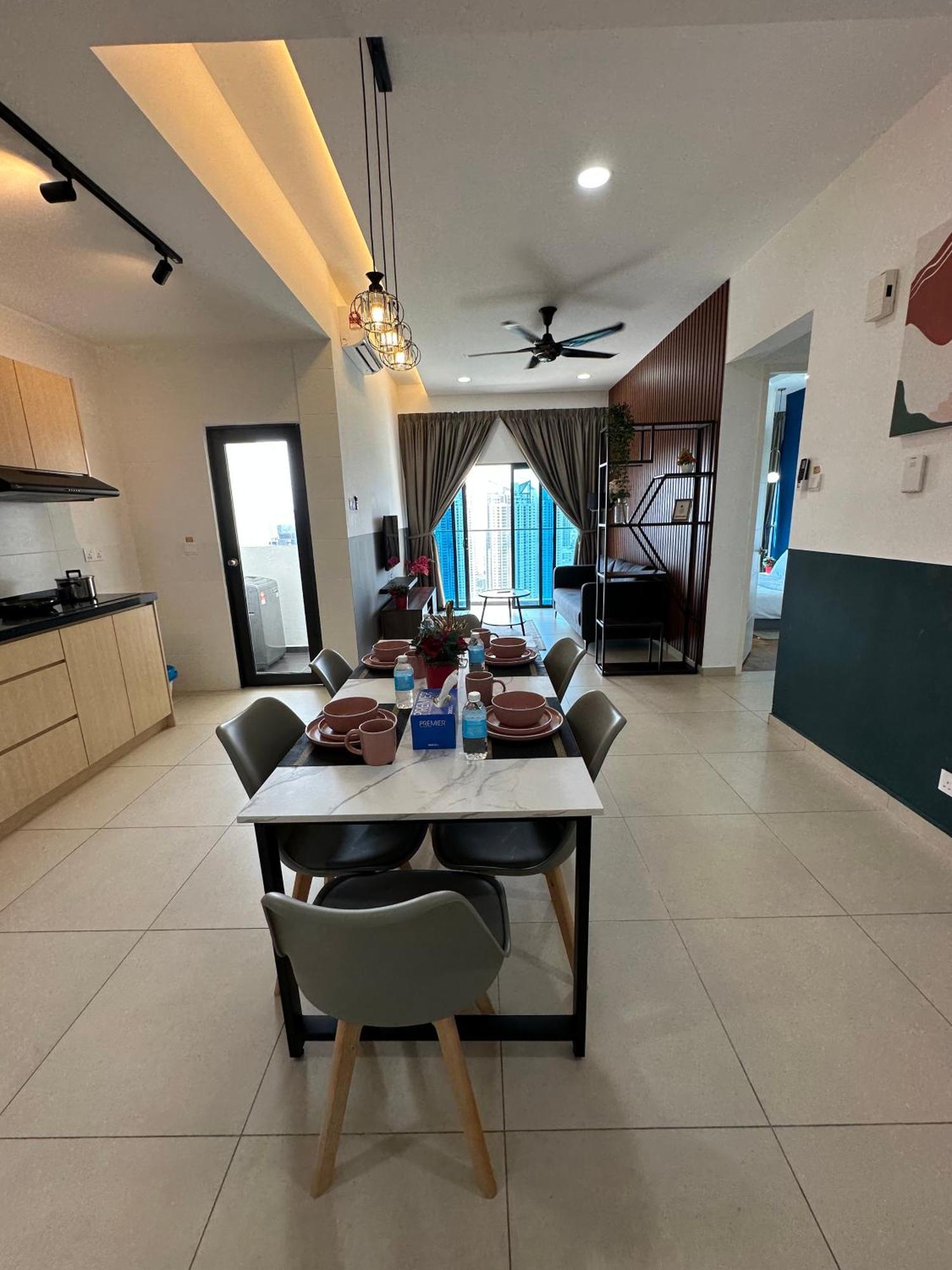 Reizz Residence By D'Amour กัวลาลัมเปอร์ ภายนอก รูปภาพ