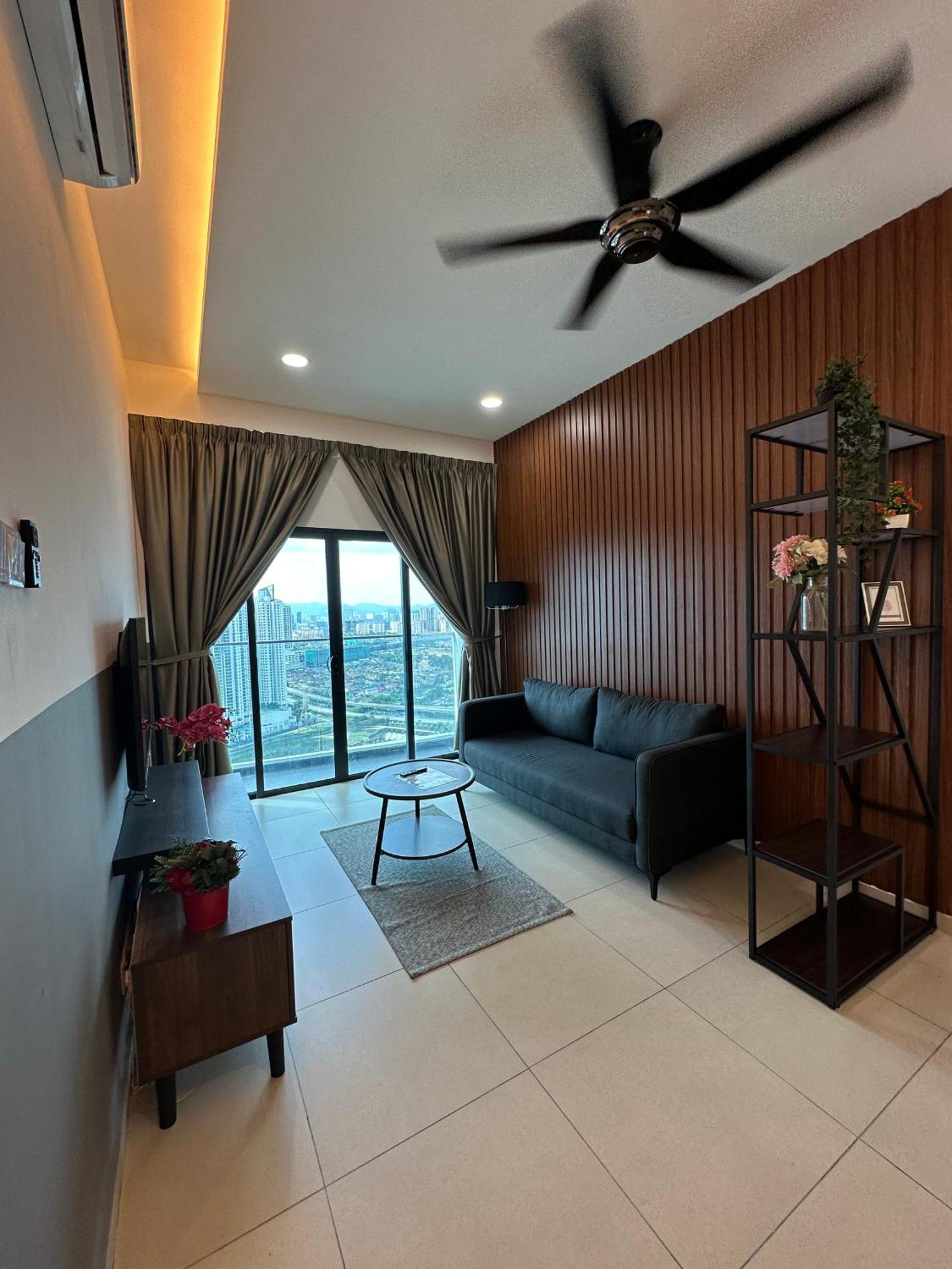 Reizz Residence By D'Amour กัวลาลัมเปอร์ ภายนอก รูปภาพ