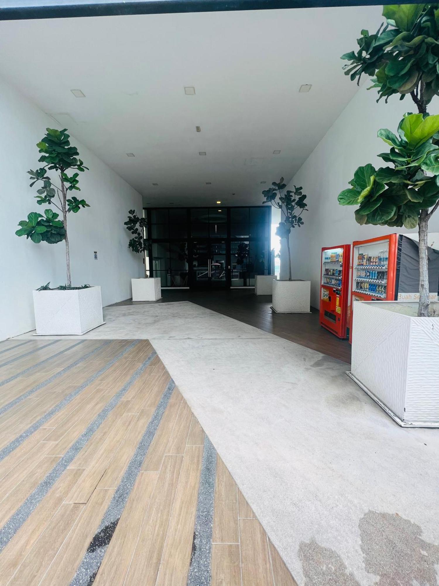 Reizz Residence By D'Amour กัวลาลัมเปอร์ ภายนอก รูปภาพ